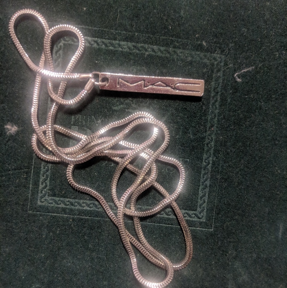 MAC chain